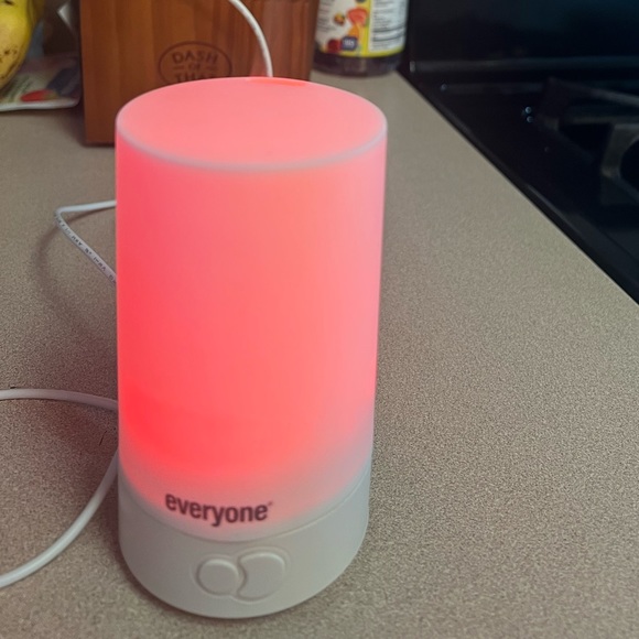 everyone aromatherapy diffuser - Picture 3 of 3